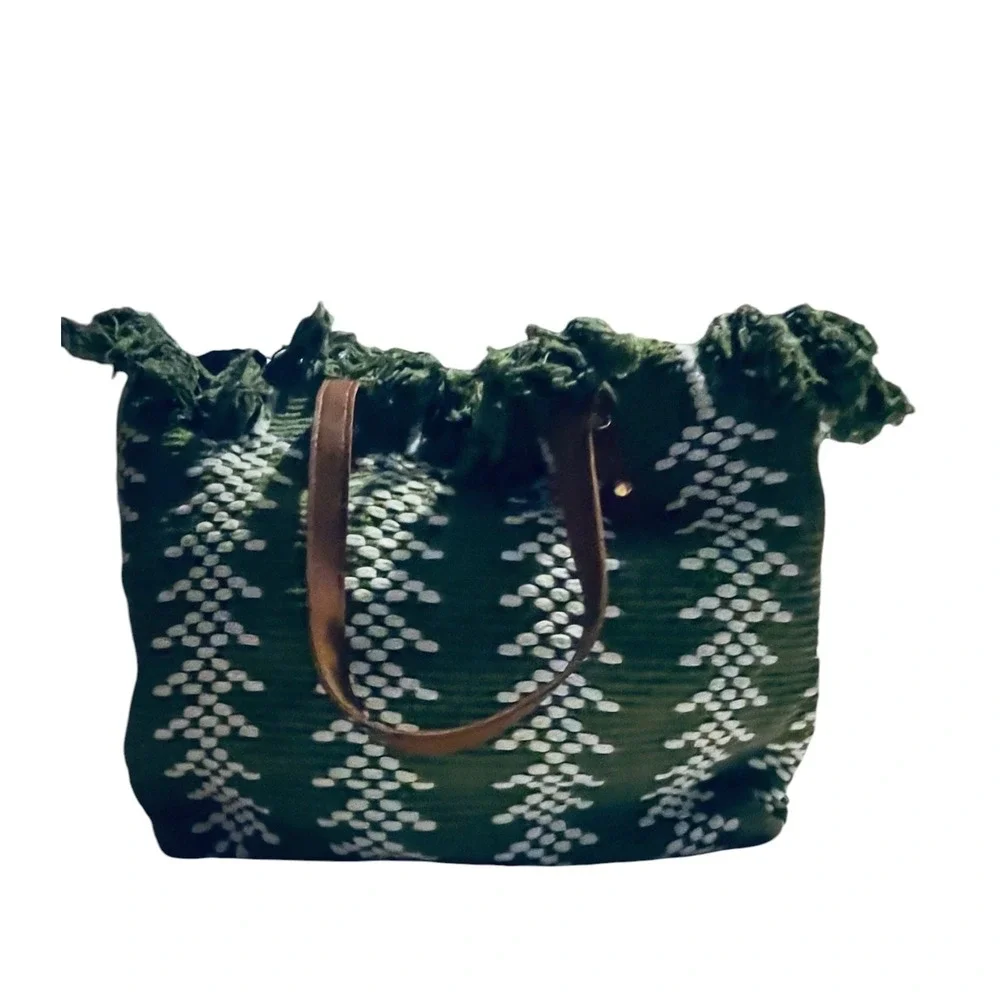 Green‎ White Woven Fringe Tote Bag Boho Knit Shoulder Bag with Leather Straps